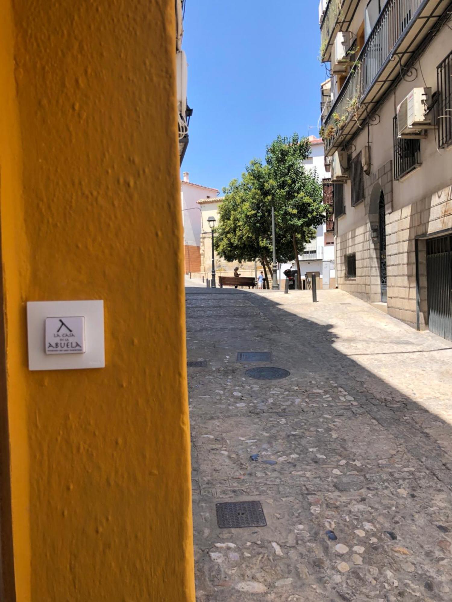 La Casa De La Abuela Apartment Jaén Екстериор снимка